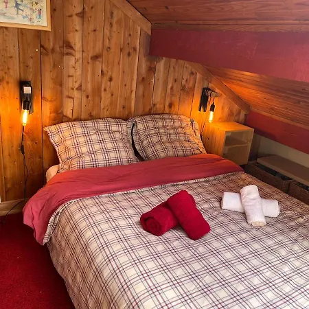 Bath Fireplace Ski-in Out Шале *